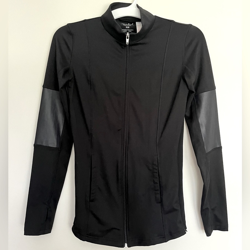 XS Maternity Active Side Zip Jacket by Ingrid & Isabel. Black. EUC.